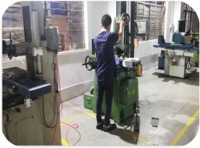 精密磨床加工区