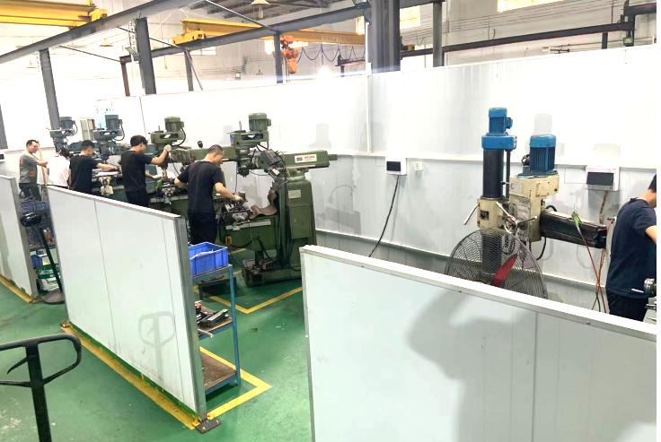 铣、钻、车加工区